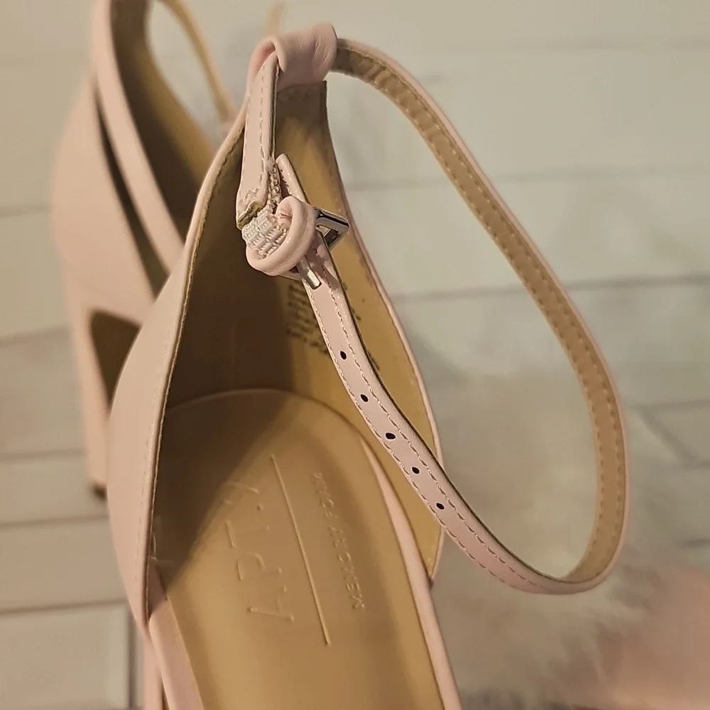 Apt. 9 Pink Feathered Heels - Picture 5 of 8